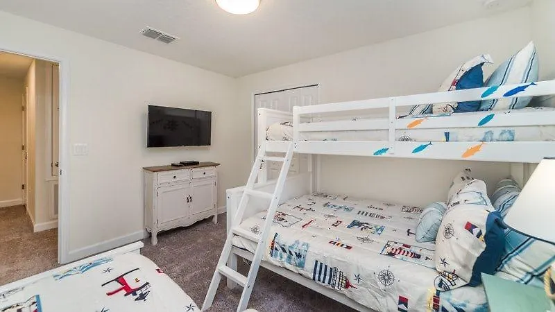 Modern 5 Bedroom Townhome In Champions Gate Resort Davenport