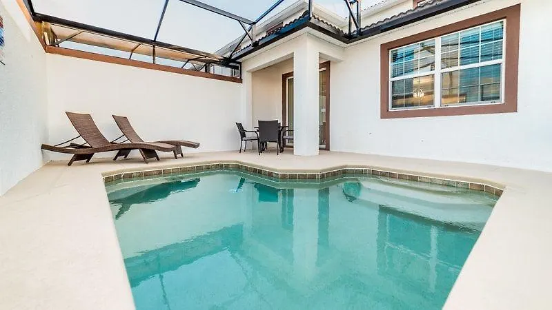 Modern 5 Bedroom Townhome In Champions Gate Resort Davenport Holiday home