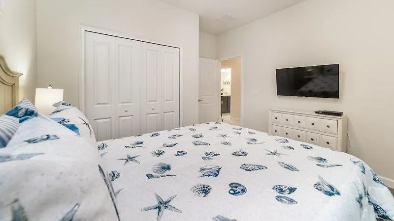 Modern 5 Bedroom Townhome In Champions Gate Resort Davenport 0*,  United States